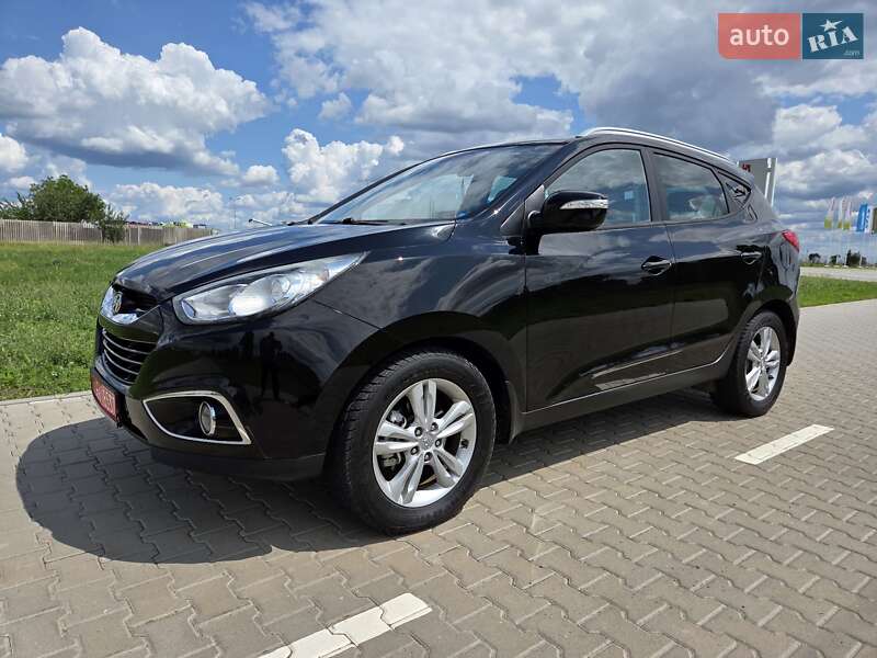 Внедорожник / Кроссовер Hyundai ix35 2012 в Харькове