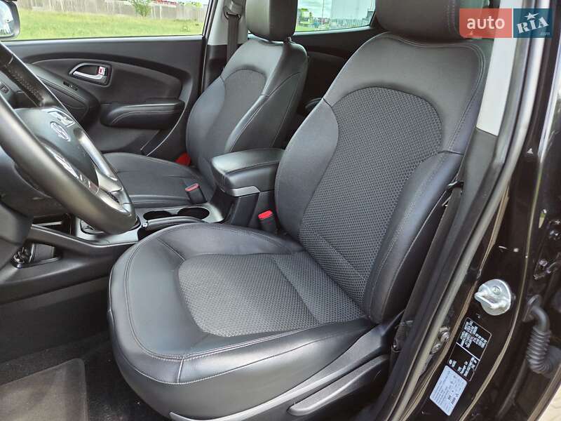 Внедорожник / Кроссовер Hyundai ix35 2012 в Харькове