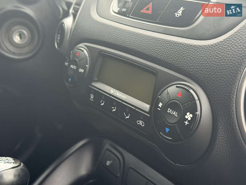 Внедорожник / Кроссовер Hyundai ix35 2013 в Ровно