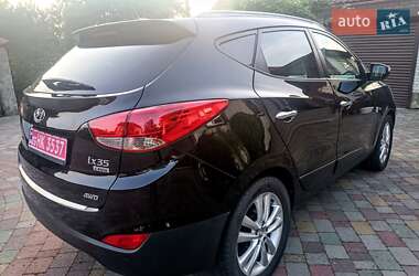 Внедорожник / Кроссовер Hyundai ix35 2013 в 
