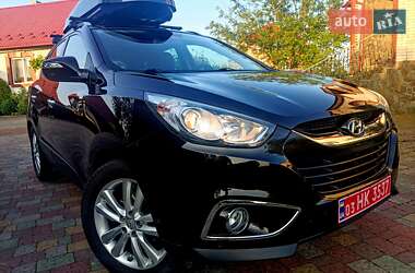 Внедорожник / Кроссовер Hyundai ix35 2013 в 