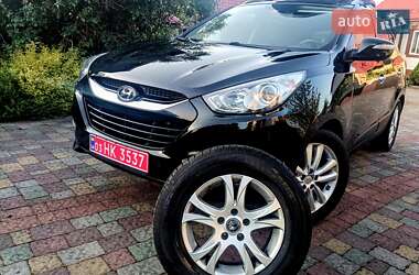 Внедорожник / Кроссовер Hyundai ix35 2013 в 