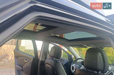 Внедорожник / Кроссовер Hyundai ix35 2013 в 