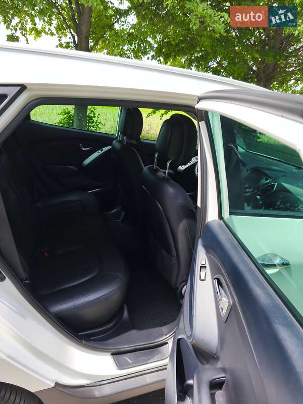 Позашляховик / Кросовер Hyundai ix35 2012 в Рівному