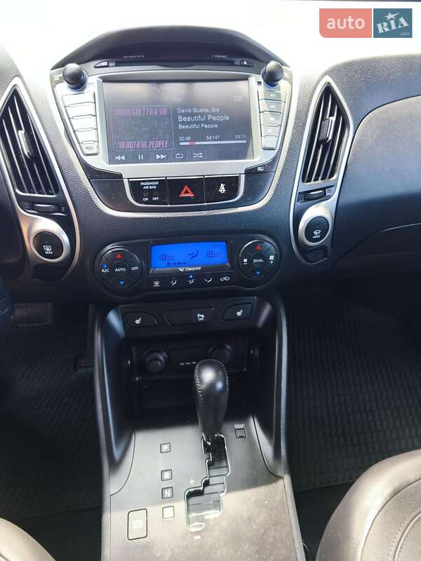 Позашляховик / Кросовер Hyundai ix35 2012 в Рівному