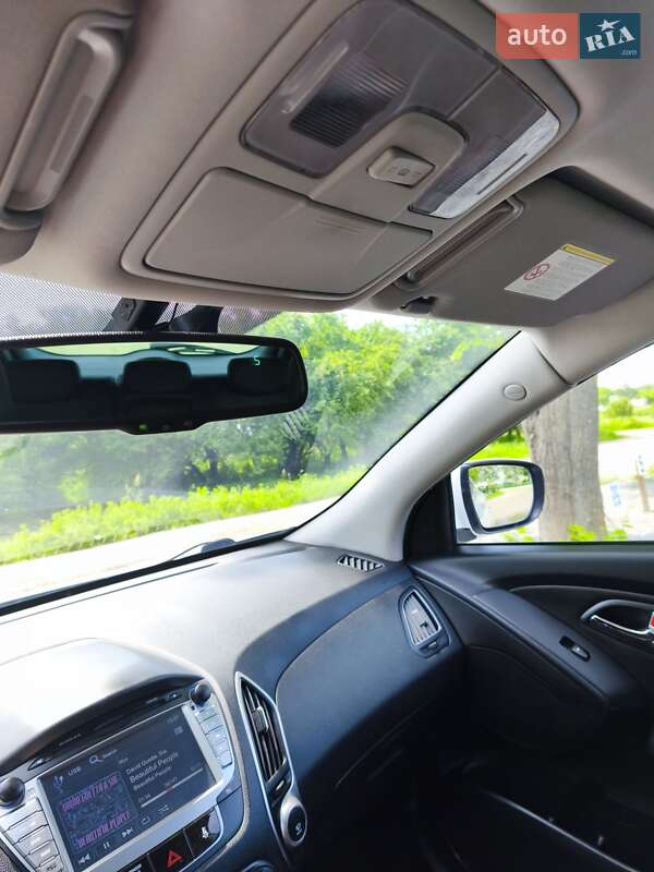 Позашляховик / Кросовер Hyundai ix35 2012 в Рівному