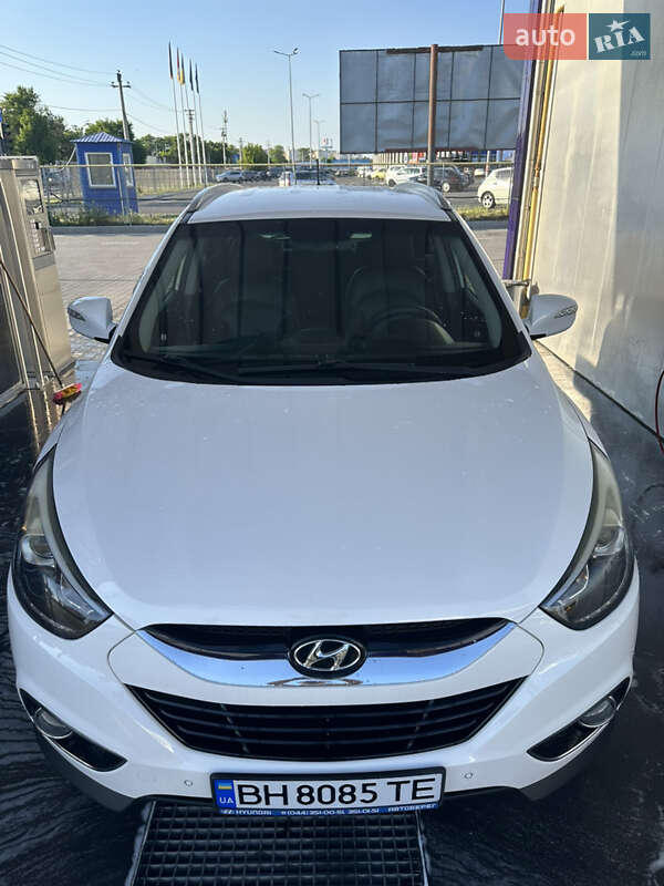 Позашляховик / Кросовер Hyundai ix35 2014 в Одесі