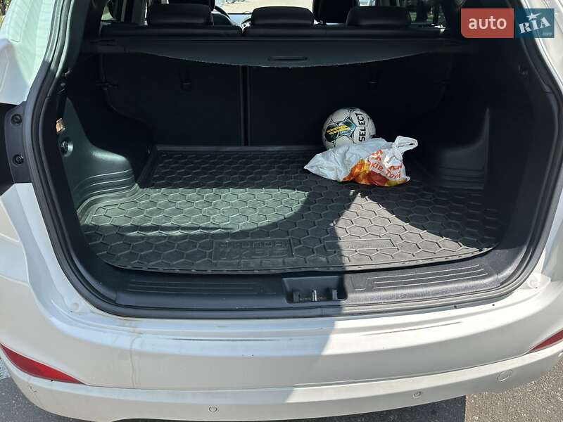 Внедорожник / Кроссовер Hyundai ix35 2013 в Одессе
