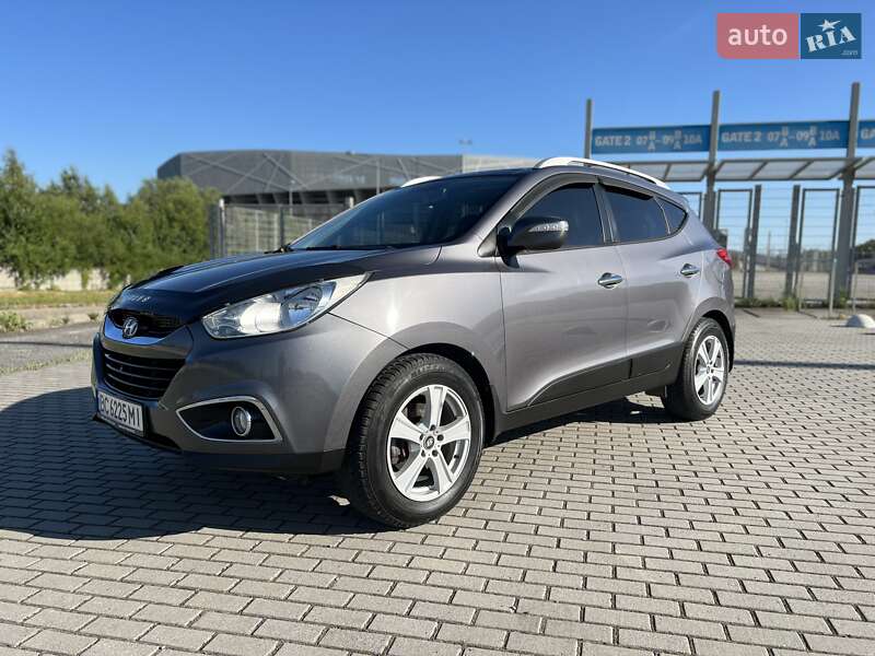 Позашляховик / Кросовер Hyundai ix35 2011 в Львові