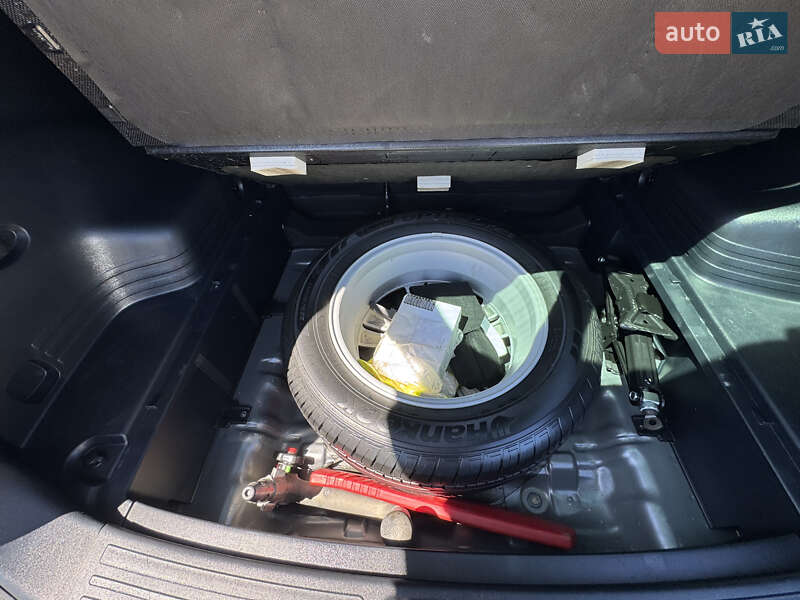 Внедорожник / Кроссовер Hyundai ix35 2013 в Стрые
