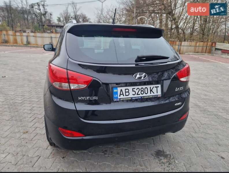 Внедорожник / Кроссовер Hyundai ix35 2010 в Виннице