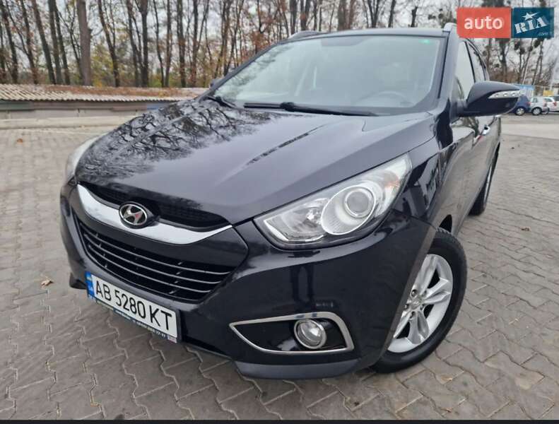 Внедорожник / Кроссовер Hyundai ix35 2010 в Виннице