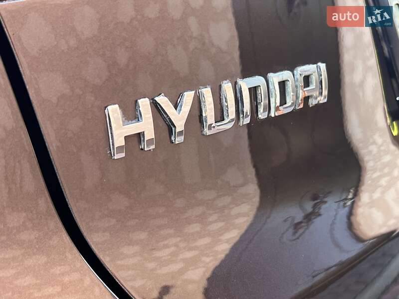 Внедорожник / Кроссовер Hyundai ix35 2010 в Ивано-Франковске