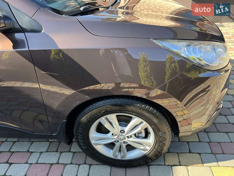 Внедорожник / Кроссовер Hyundai ix35 2010 в Ивано-Франковске