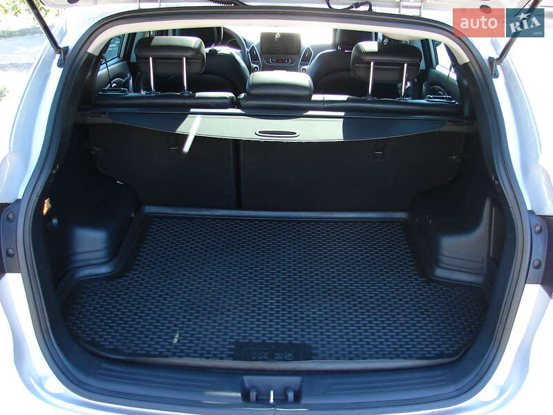Внедорожник / Кроссовер Hyundai ix35 2012 в Одессе