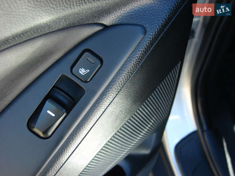 Внедорожник / Кроссовер Hyundai ix35 2012 в Одессе
