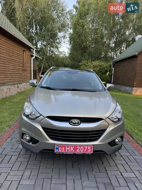 Позашляховик / Кросовер Hyundai ix35 2011 в Луцьку