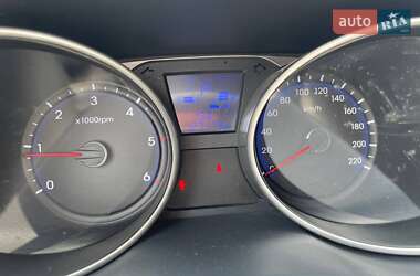 Внедорожник / Кроссовер Hyundai ix35 2011 в Одессе