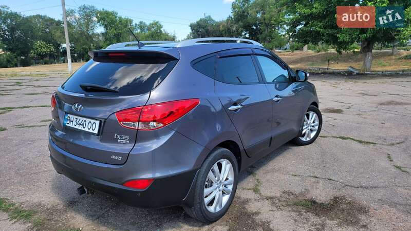 Внедорожник / Кроссовер Hyundai ix35 2011 в Болграде