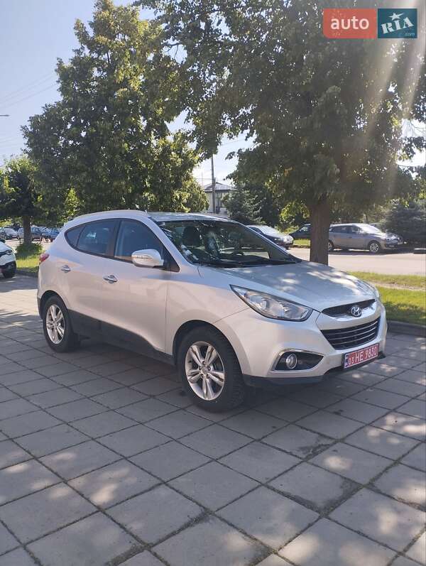Внедорожник / Кроссовер Hyundai ix35 2012 в Луцке