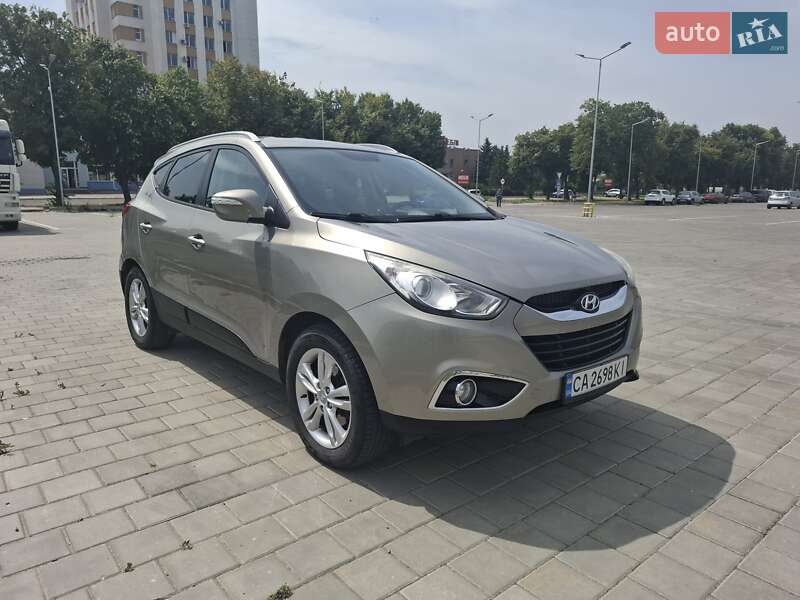 Позашляховик / Кросовер Hyundai ix35 2011 в Черкасах