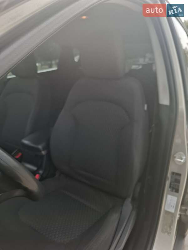 Позашляховик / Кросовер Hyundai ix35 2011 в Черкасах