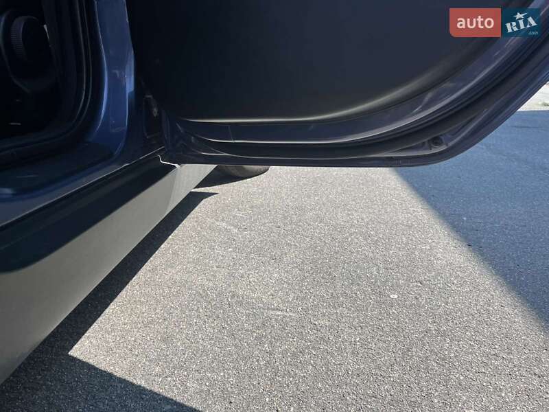 Внедорожник / Кроссовер Hyundai ix35 2011 в Днепре фото 7 Внедорожник / Кроссовер Hyundai ix35 2011 в Днепре