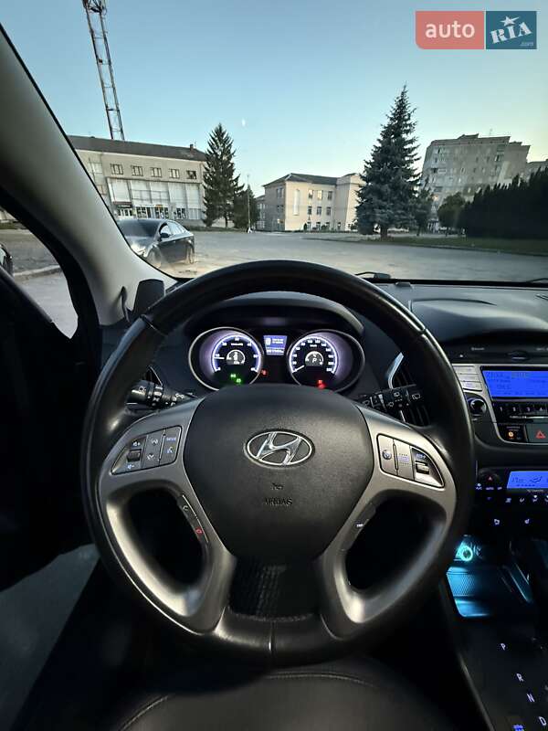 Позашляховик / Кросовер Hyundai ix35 2012 в Шепетівці