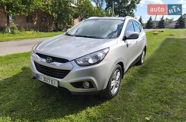Позашляховик / Кросовер Hyundai ix35 2010 в Зіньківі
