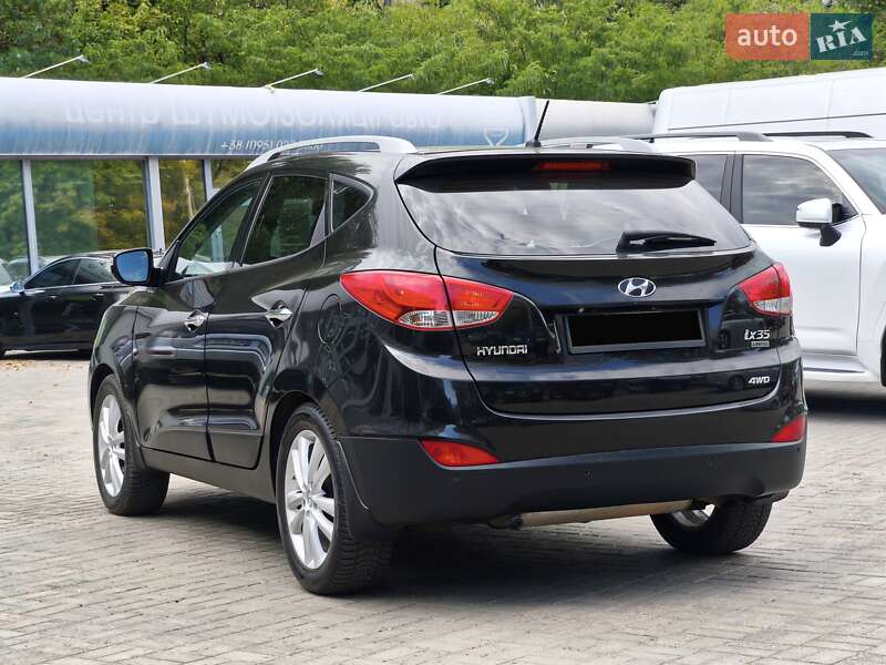 Внедорожник / Кроссовер Hyundai ix35 2010 в Днепре