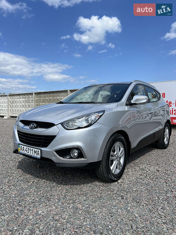 Позашляховик / Кросовер Hyundai ix35 2011 в Черкасах