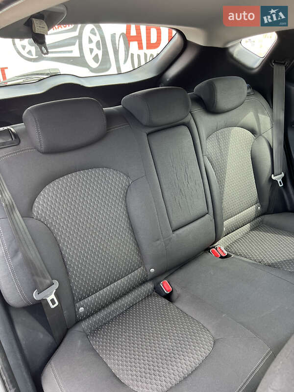 Позашляховик / Кросовер Hyundai ix35 2011 в Черкасах