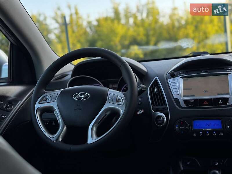 Внедорожник / Кроссовер Hyundai ix35 2012 в Дрогобыче фото 34 Внедорожник / Кроссовер Hyundai ix35 2012 в Дрогобыче