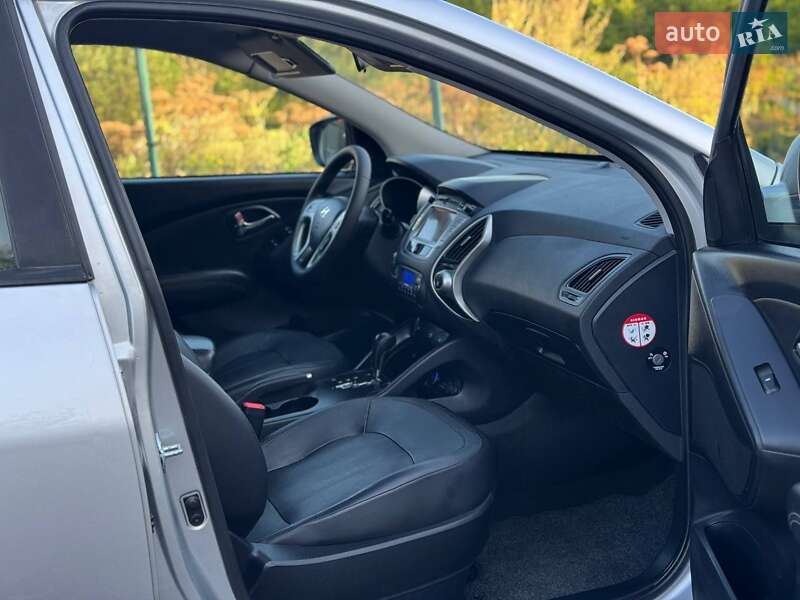 Внедорожник / Кроссовер Hyundai ix35 2012 в Дрогобыче фото 39 Внедорожник / Кроссовер Hyundai ix35 2012 в Дрогобыче