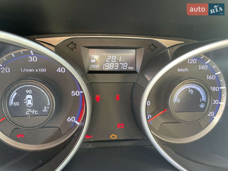 Позашляховик / Кросовер Hyundai ix35 2011 в Вишневому