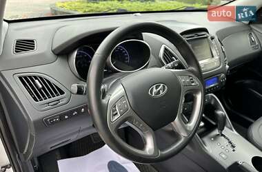 Внедорожник / Кроссовер Hyundai ix35 2014 в 