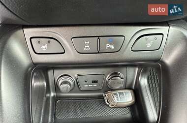 Внедорожник / Кроссовер Hyundai ix35 2014 в 