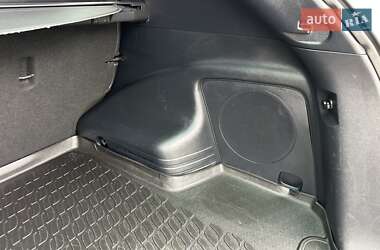 Внедорожник / Кроссовер Hyundai ix35 2014 в 