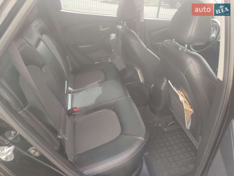 Внедорожник / Кроссовер Hyundai ix35 2011 в Киеве фото 30 Внедорожник / Кроссовер Hyundai ix35 2011 в Киеве