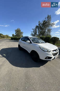 Позашляховик / Кросовер Hyundai ix35 2012 в Києві