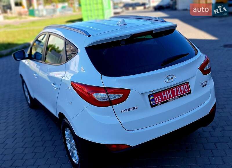 Внедорожник / Кроссовер Hyundai ix35 2015 в Львове