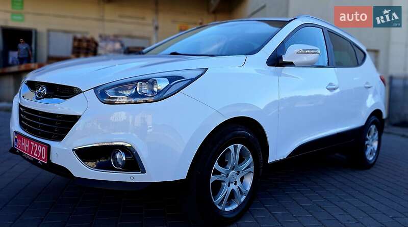 Внедорожник / Кроссовер Hyundai ix35 2015 в Львове