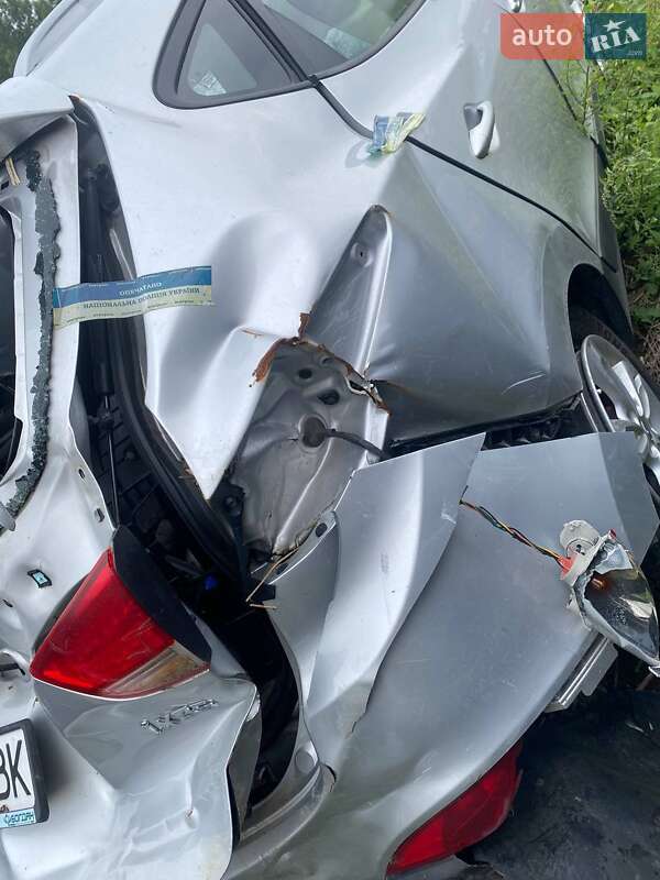 Позашляховик / Кросовер Hyundai ix35 2013 в Житомирі