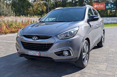 Внедорожник / Кроссовер Hyundai ix35 2015 в 