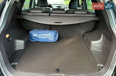 Внедорожник / Кроссовер Hyundai ix35 2012 в 