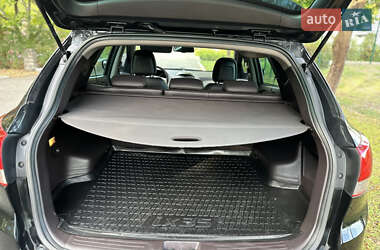 Внедорожник / Кроссовер Hyundai ix35 2012 в 