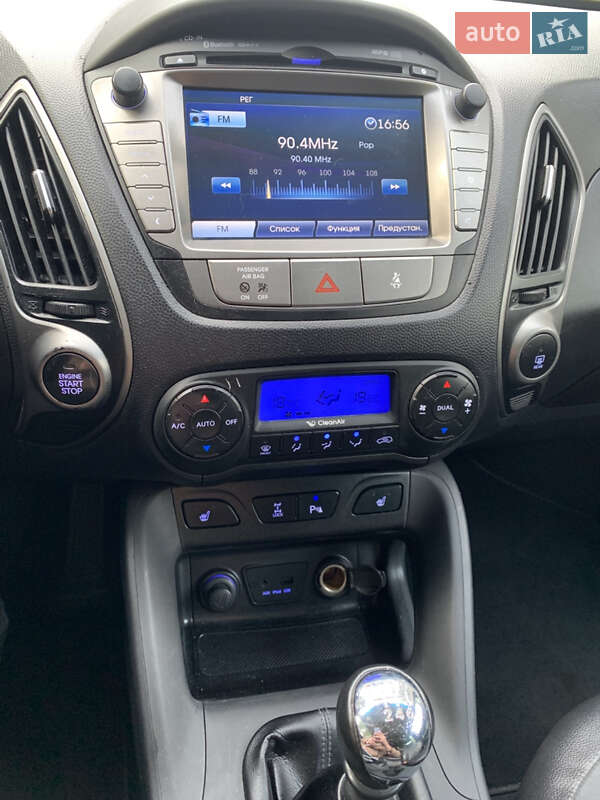 Внедорожник / Кроссовер Hyundai ix35 2014 в Ровно