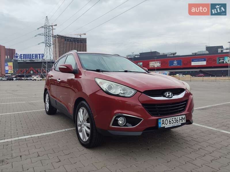 Внедорожник / Кроссовер Hyundai ix35 2010 в Киеве фото 9 Внедорожник / Кроссовер Hyundai ix35 2010 в Киеве