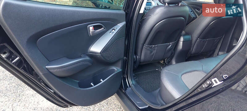 Внедорожник / Кроссовер Hyundai ix35 2013 в Одессе фото 31 Внедорожник / Кроссовер Hyundai ix35 2013 в Одессе