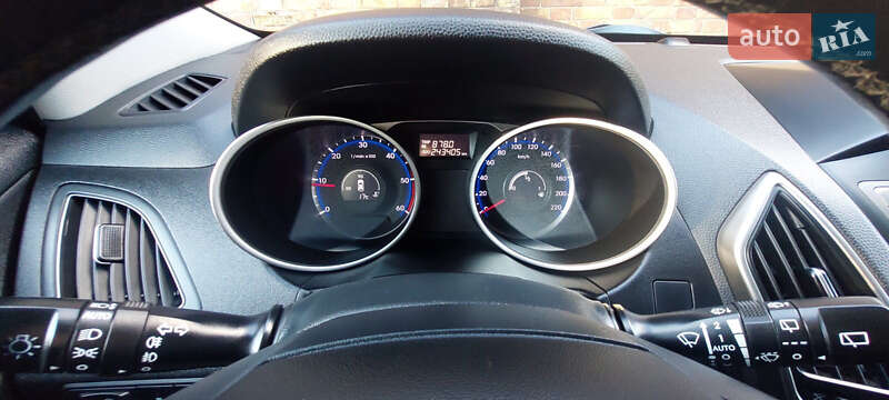 Внедорожник / Кроссовер Hyundai ix35 2013 в Одессе фото 36 Внедорожник / Кроссовер Hyundai ix35 2013 в Одессе